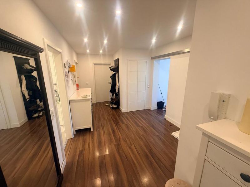 4-Zimmer-Wohnung mit 2 Balkonen und Tiefgarage